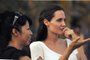 Filme da Angelina Jolie é escolhido pelo Camboja para representar o Oscar