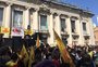 Greve dos professores do Estado prossegue mesmo com quitação dos salários

