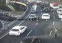 Acidente entre três veículos deixa o trânsito lento na Avenida da Legalidade
