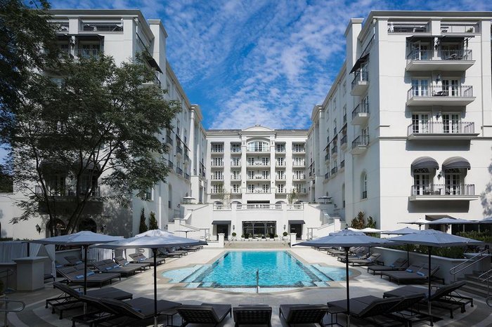 O hotel Palácio Tangará, em São Paulo, tem a diária mais cara do Brasil, R$ 38 mil.