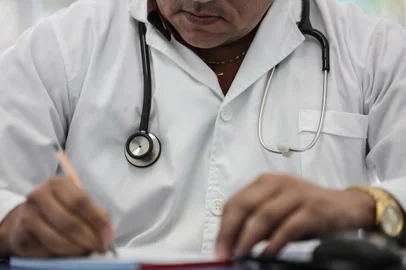  ANDRÉ DA ROCHA, RS, BRASIL, 02-08-2016 : Programa Mais Médicos completa 3 anos. Na foto: Alcides Ramirez Garcia, médico cubano. (Foto: ANDRÉ ÁVILA/Agência RBS)Indexador: Andre Avila