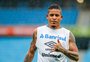Arroyo volta aos treinos, concentra e reforça Grêmio para jogo contra o Cruzeiro