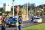  PORTO ALEGRE, RS, BRASIL, 02-06-2017. EPTC faz fiscalização de trânsito na Av. Diário de Noticias. (LAURO ALVES/AGÊNCIA RBS)