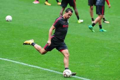 leandro damião, inter, futebol, treino