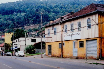  CAXIAS DO SUL, RS, BRASIL (16/10/2017) Antônio Rossato Felippi (13/06/1915-08/06/1993) exibe uma trajetória profissional de superação, sendo tecelão, sindicalista ( 02/06/1942-10/09/1944)  e empresário do ramo moveleiro.     (Roni Rigon/Pioneiro).
