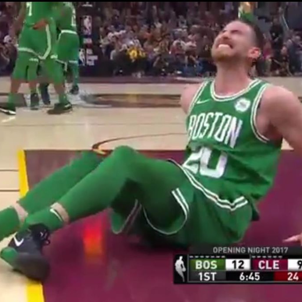 Gordon Hayward sofre entorse no tornozelo e desfalca Celtics por um mês