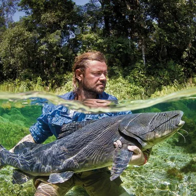 Amazônia Selvagem de Richard Rasmussen - Uma Aventura na Floresta pelas Lentes de Marcio Lis , de Richard Rasmussen e Marcio Lisa. Editora Photos, 248 págs. Lançamento e sessão de autógrafos em Florianópolis no dia 21/7