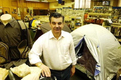  Ivanir Gasparin. Empresário  Ivanir Gasparin, diretor da Samburá.