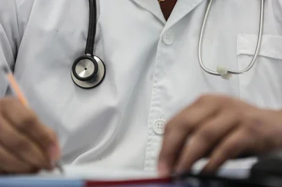  ANDRÉ DA ROCHA, RS, BRASIL, 02-08-2016 : Programa Mais Médicos completa 3 anos. Na foto: Alcides Ramirez Garcia, médico cubano. (Foto: ANDRÉ ÁVILA/Agência RBS)Indexador: Andre Avila