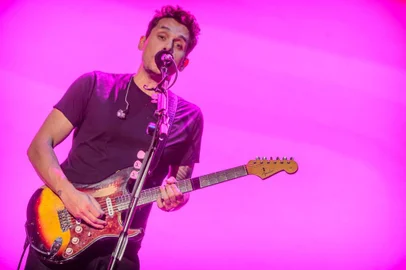 John Mayer abre turnê brasileira com show em São Paulo