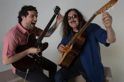 Músicos Davi Moraes e Moraes Moreira