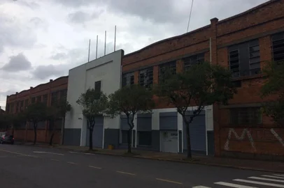 Começa ocupação da Maesa, em Caxias do Sul