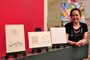  CAXIAS DO SUL, RS, BRASIL, 30/10/2017. Artista plástica Jaque Pauletti promove a miniexposição Fluxo, com 43 desenhos feitos a lápis de cor inspirados no mar. (Diogo Sallaberry/Agência RBS)
