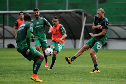  CAXIAS DO SUL, RS, BRASIL, 30/10/2017 - Equipe do Esporte Clube Juventude treina para o próximo confronto. (Marcelo Casagrande/Agência RBS)