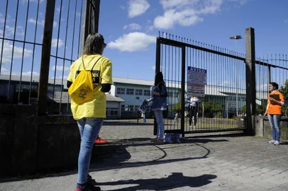  CAXIAS DO SUL, RS, BRASIL, 05/11/2017 - Candidatos vivem o primeiro dia de prova do Enem. (Marcelo Casagrande/Agência RBS)