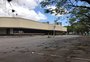 Vai a leilão prédio que tinha supermercado Nacional. Veja fotos