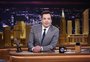 Após uma semana ausente pela morte da mãe, Jimmy Fallon volta ao "The Tonight Show"
