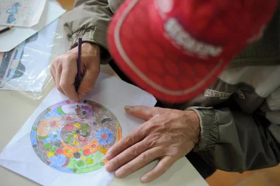  CAXIAS DO SUL, RS, BRASIL 16/11/2017Caps Reviver, em Caxias do Sul, oferece oficinas de artes e de música, entre outras, para dependentes químicos. (Felipe Nyland/Agência RBS)