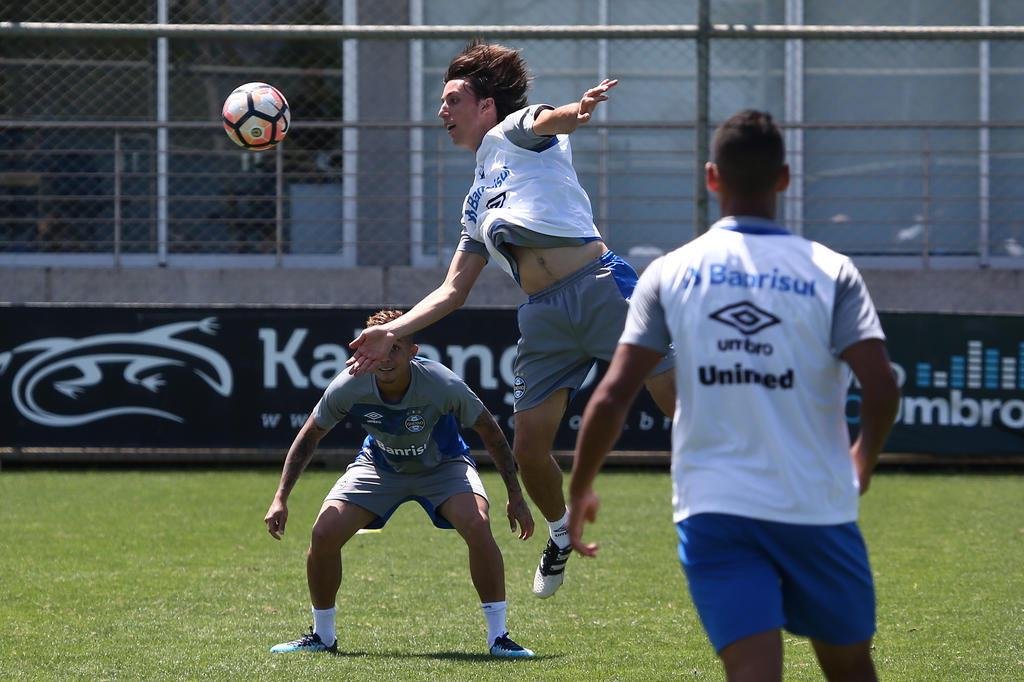 Treino Do Gremio Da Pistas Sobre Escalacao Contra O Lanus Gzh