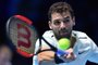  Bulgarias Grigor Dimitrov returns to Belgiums David Goffin during their mens singles final match on day eight of the ATP World Tour Finals tennis tournament at the O2 Arena in London on November 19, 2017. / AFP PHOTO / Glyn KIRKEditoria: SPOLocal: LondonIndexador: GLYN KIRKSecao: tennisFonte: AFPFotógrafo: STR
