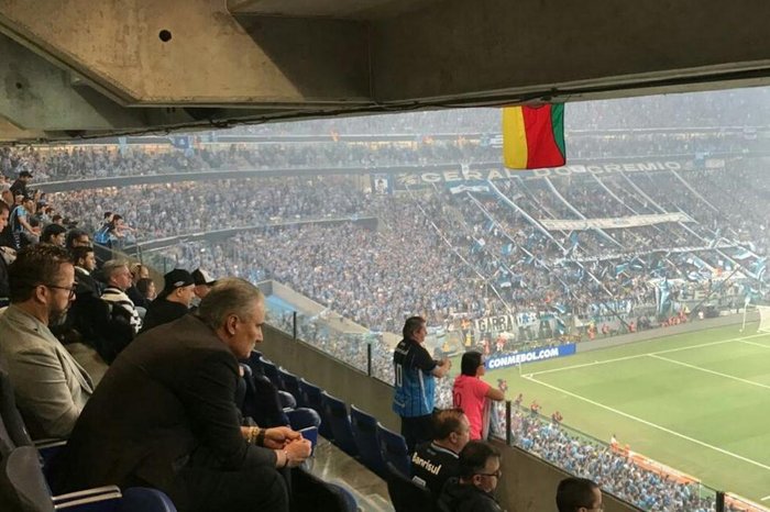 Tite estará presente no jogo entre Grêmio x Libertad e em outros confrontos brasileiros; veja lista