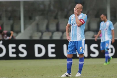 Santos e Avaí

O jogador Marquinhos do Avaí durante partida entre Santos x Avaí, válida pelo Campeonato Brasileiro 2017, no estádio da Vila Belmira em Santos, SP, neste domingo (03). Marcos Bezerra/Futura Press

Editoria: ESP
Local: SANTOS
Indexador: MARCOS BEZERRA/FUTURA PRESS