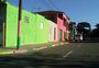 Casas coloridas se espalham pelas vilas de Porto Alegre