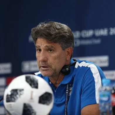  ABU DHABI, EMIRADOS ÁRABES UNIDOS - 15/12/2017 - Coletiva do Renato Gaúcho (Jefferson Botega/Agência RBS)Indexador: Jefferson Botega