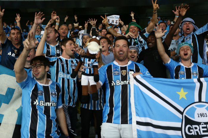 Grêmio perde para o Real Madrid e fica com vice-campeonato no