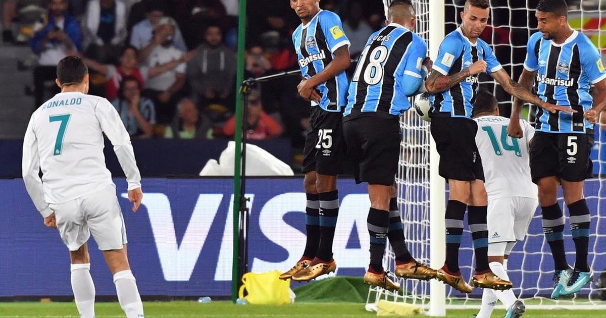 Com gol de Cristiano Ronaldo, Real Madrid vence o Grêmio na