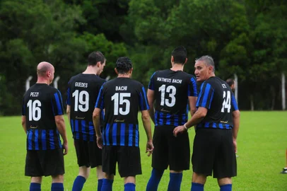  CAXIAS DO SUL, RS, BRASIL (17/12/2017) Adenor Bachi, o Tite, técnico da Seleção Brasileira, jogara uma partida recreativa com amigos caxienses. (Roni Rigon/Pioneiro).
