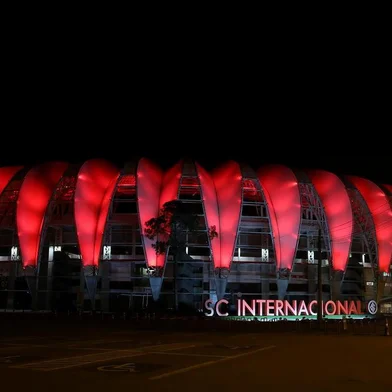 PORTO ALEGRE, RS, BRASIL, 17/08/17 - Estádio Beira-Rio iluminado.
(Foto: André Feltes / Especial)