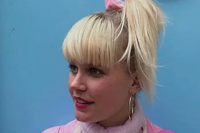 Cécile Loreen é uma modelo holandesa que chamou muita atenção pela semelhança com a brasileira Xuxa