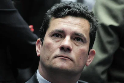  Plenário do Senado Federal durante segunda sessão de debates temáticos destinada a discutir o Projeto de Lei do Senado nº 280, de 2016, que define os crimes de abuso de autoridade. Em destaque, juiz federal Sergio Moro. Foto: Geraldo Magela/Agência SenadoLocal: BrasÃ­liaIndexador: Geraldo MagelaFonte: AgÃªncia SenadoFotógrafo: g