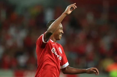  PORTO ALEGRE,RS,BRASIL, 11-03-2015 - Campeonato Gaúcho 2015 - 10ª Rodada, Inter x Aimoré no estádio Beira-Rio. (FOTO:FERNANDO GOMES/ AGÊNCIA RBSJogador Fabrício faz o terceiro gol, assim fechando o placar, Inter 3x0 Aimoré