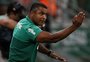 Roger relembra saída do Grêmio: "Foi pensando no clube"