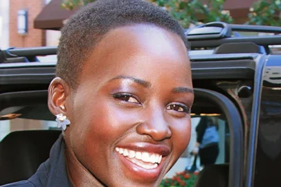 Lupita Nyongo at the Toronto International Film Festival 2013 ESTADOS UNIDOS, 15-01-2015. Negros que venceram o oscar. Lupita Nyongo. (FOTO: Divulgação)Local: TorontoIndexador: Gordon Correll a.k.a. gdcgraphicFotógrafo: Photographer