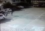 Criminosos que mataram policial fugiram sem levar objetos e dinheiro de loja em Porto Alegre, diz delegado