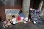 PORTO ALEGRE, RS, BRASIL, 29/01/2018 - Familias retiradas da Ilha do Pavão acampam em frente a fachada do Banco do Brasil, no centro de Porto Alegre. (FOTOGRAFO: RONALDO BERNARDI / AGENCIA RBS)