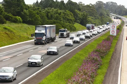  GLORINHA, RS, BRASIL, 01/02/2018 - Freeway na autura de Glorinha. (FOTO: ANDREA GRAIZ / AGENCIA RBS)