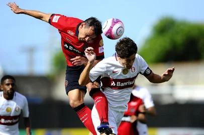  PELOTAS, RS, BRASIL - 04/02/2018 - Brasil de Pelotas e Inter se enfrentam no Bento Freitas pelo Gauchão 2018. (Mateus Bruxel/Agência RBS)