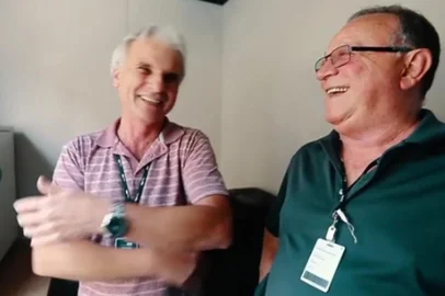 Pedro Ernesto Denardin com Cléo Kuhn no programa bastidores do pedro