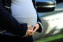  PORTO ALEGRE , RS , BRASIL , 30-05-2014 -Cuidados que as gestantes devem ter ao dirigir.Maria Herrmann uma grávida de 7 meses e meio (FOTO : TADEU VILANI /AGENCIA RBS / CADERNO VIDA )