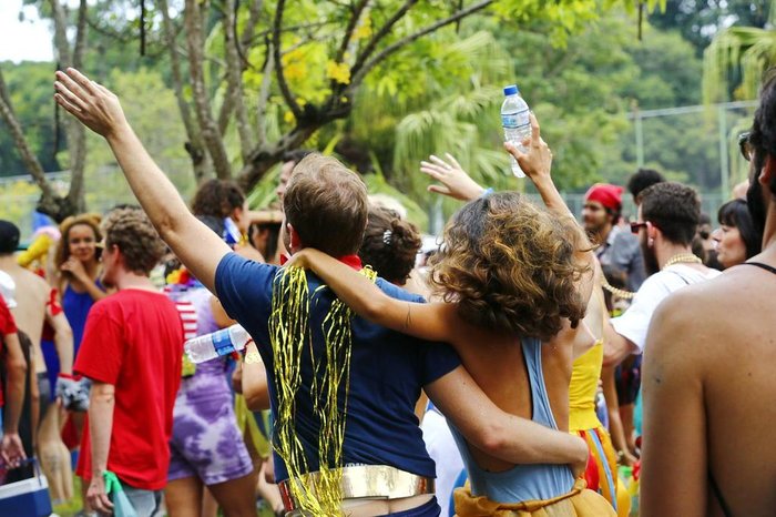 Resultado de imagem para combater assÃ©dio Ã  mulher no Carnaval