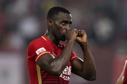 Jackson Martínez em ação pelo Guangzhou Evergrande