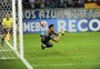 Jogador que errou pênalti contra o Grêmio publica texto emocionado nas redes sociais