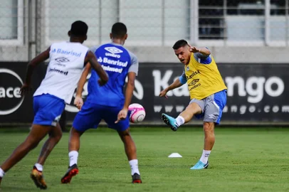  PORTO ALEGRE, RS, BRASIL, 22/02/2018 - Treino do Grêmio que ocorreu nesta tarde de terça feira.Na foto: Ramiro (FOTOGRAFO: ANDERSON FETTER / AGENCIA RBS)