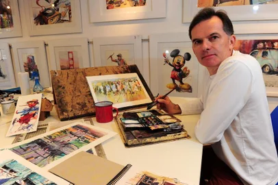  CAXIAS DO SUL, RS, BRASIL, 05/07/2016. Aquarelista Antonio Giacomin passará 40 dias viajando por Portugal, Espanha e Itália para participar de encontros internacionais, ministrar workshops, gravar DVD e divulgar o seu trabalho. (Porthus Junior/Pioneiro