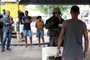 Soldados do Exército fotografam moradores de favelas para checar antecedentesRJ - INTERVENÇÃO/RIO/EXÉRCITO/FAVELAS/MORADORES/FOTO - GERAL - Fuziliros navais identificam moradores   favela da Vila Kennedy, na zona oeste   do Rio de Janeiro, fotografando o   documento de identidade e o rosto de   cada um durante operação realizada na   comunidade, nesta sexta-feira, 23.   Militares das tropas federais realizam   ação no local em conjunto com as   policiais Civis e Militar.   23/02/2018 - Foto: WILTON JUNIOR/ESTADÃO CONTEÚDOEditoria: GERALLocal: RIO DE JANEIROIndexador: WILTON JUNIORFonte: ESTADAO CONTEUDOFotógrafo: ESTADÃO CONTEÚDO