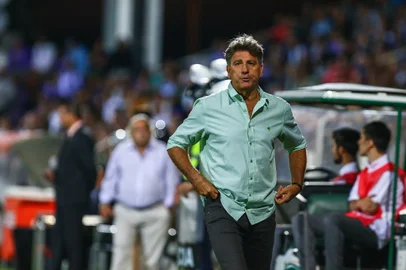 renato portaluppi, grêmio, libertadores, montevidéu, defensor-uru